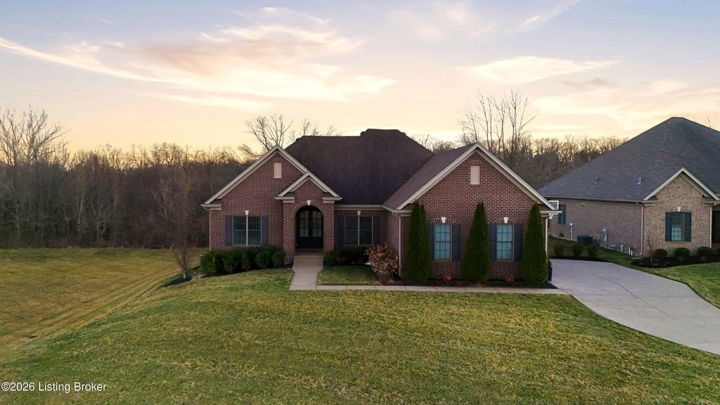 Photo of 15824 Barkley Lake Ct, Louisville, KY 40245 (MLS # 1710122)