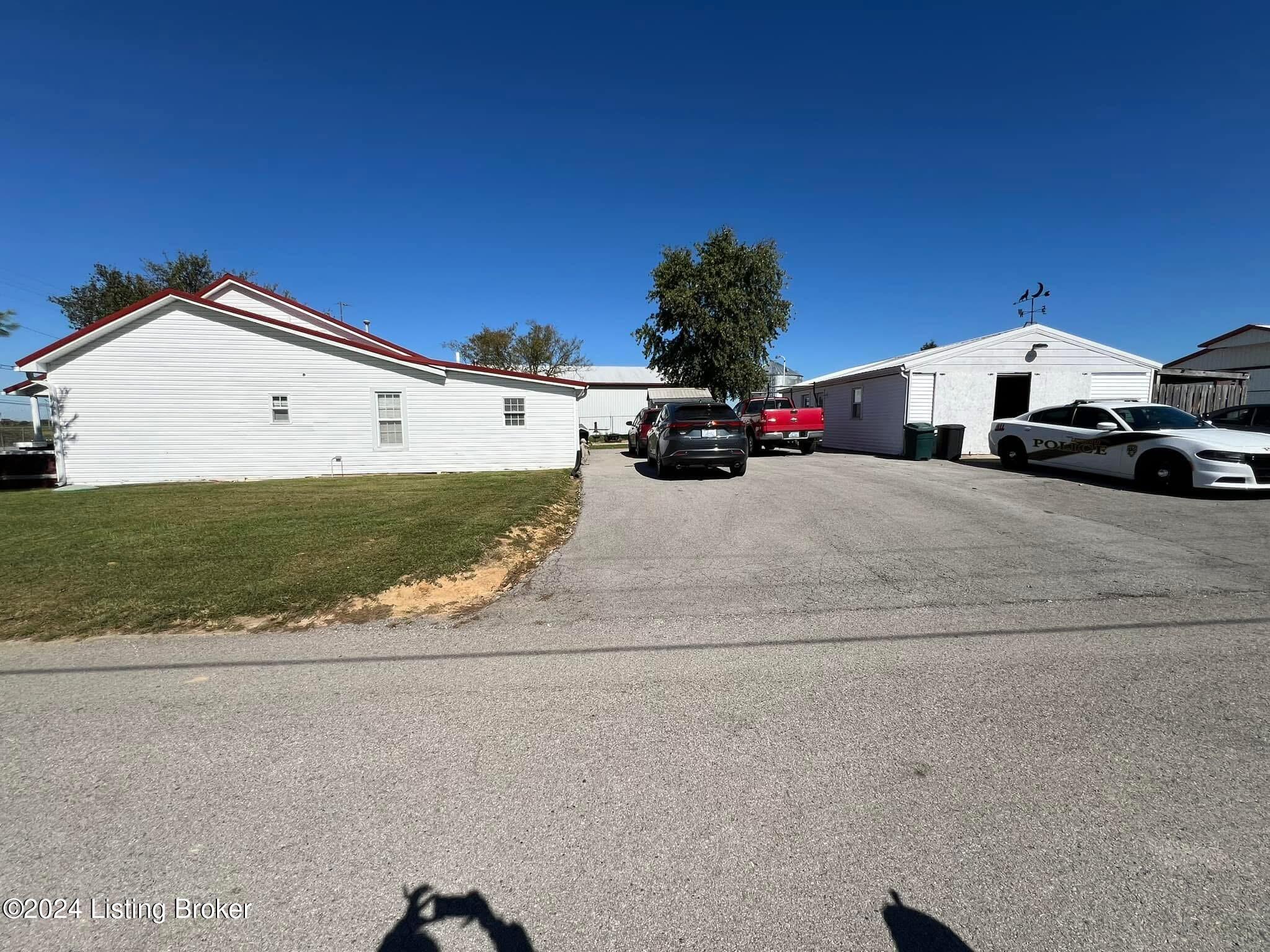 13 W Butler Rd, Harned, Kentucky image 23