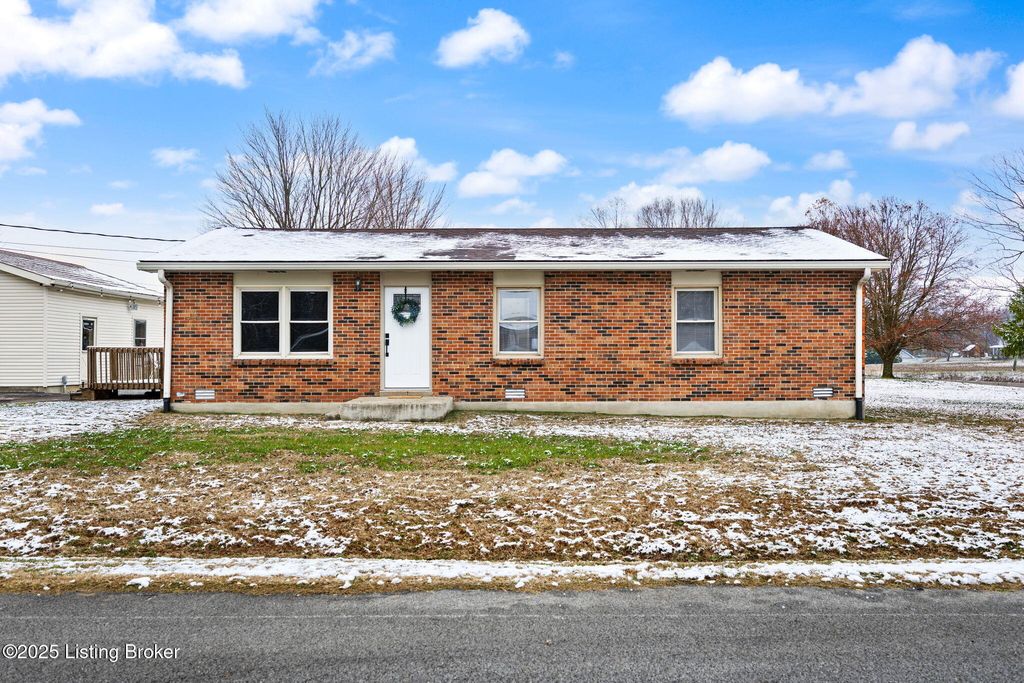 Photo of 20 Oak Grove Ct, Sonora, KY 42776 (MLS # 1704797)