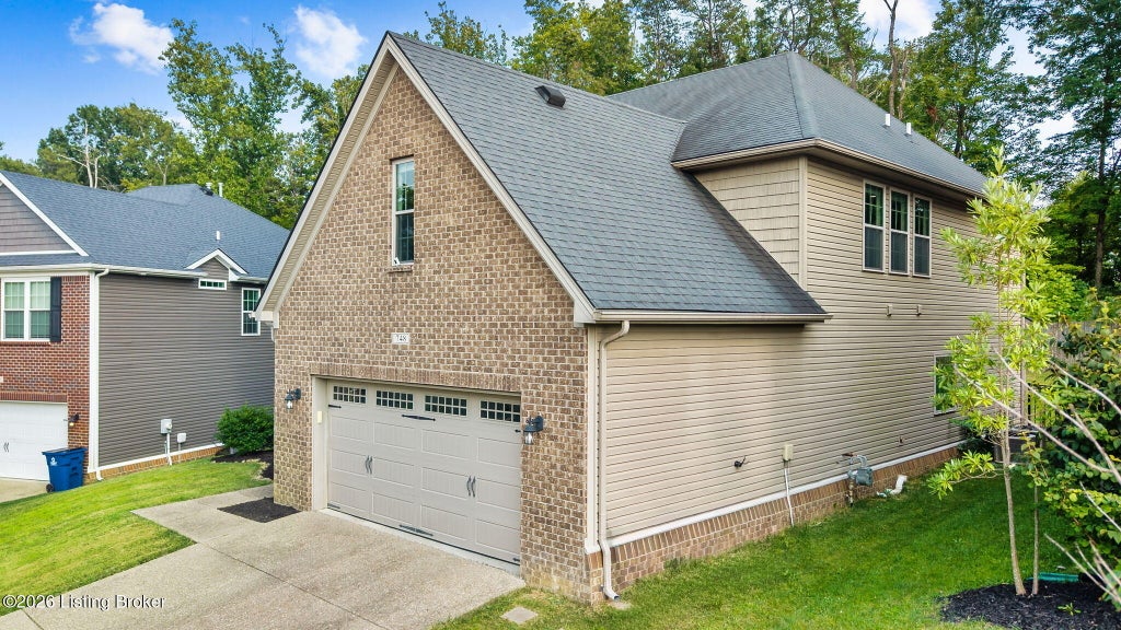 Photo of 748 Dehart Ln, Louisville, KY 40243 (MLS # 1729990)