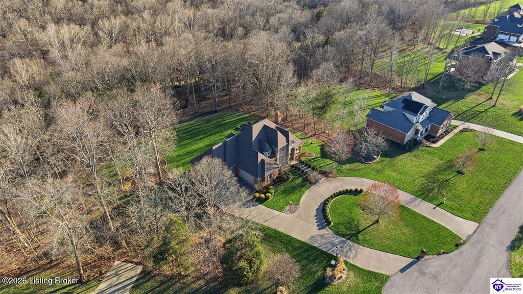 Photo of 380 Turkey Foot Ct, Elizabethtown, KY 42701 (MLS # 1714416)