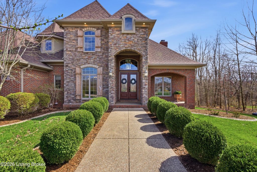 Photo of 380 Turkey Foot Ct, Elizabethtown, KY 42701 (MLS # 1714416)