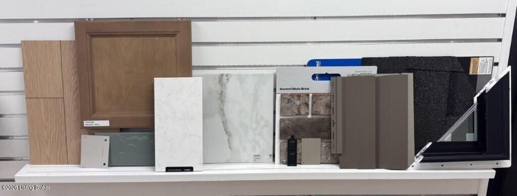 Photo of 7923 Copper Drift Way, Louisville, KY 40291 (MLS # 1715957)