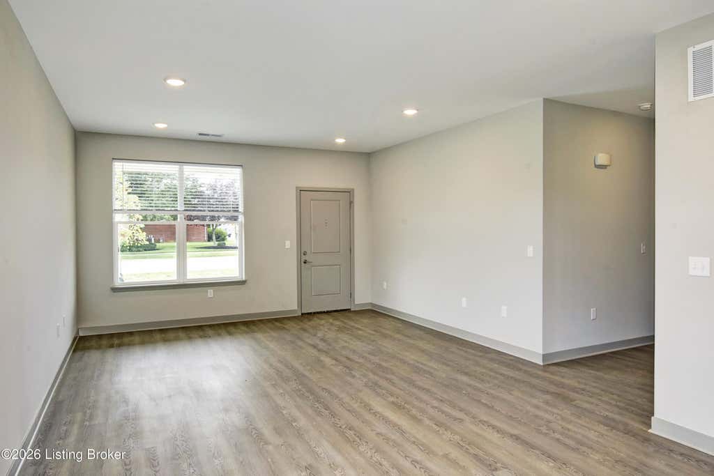 Photo of 11615 Longevity Ln, Louisville, KY 40272 (MLS # 1727034)