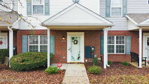 Photo of 10518 Clayton Allen Blvd, Louisville, KY 40229 (MLS # 1704165)