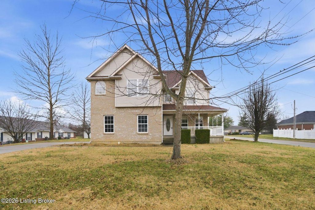 Photo of 270 W Emerald Cir, Mt Washington, KY 40047 (MLS # 1710047)