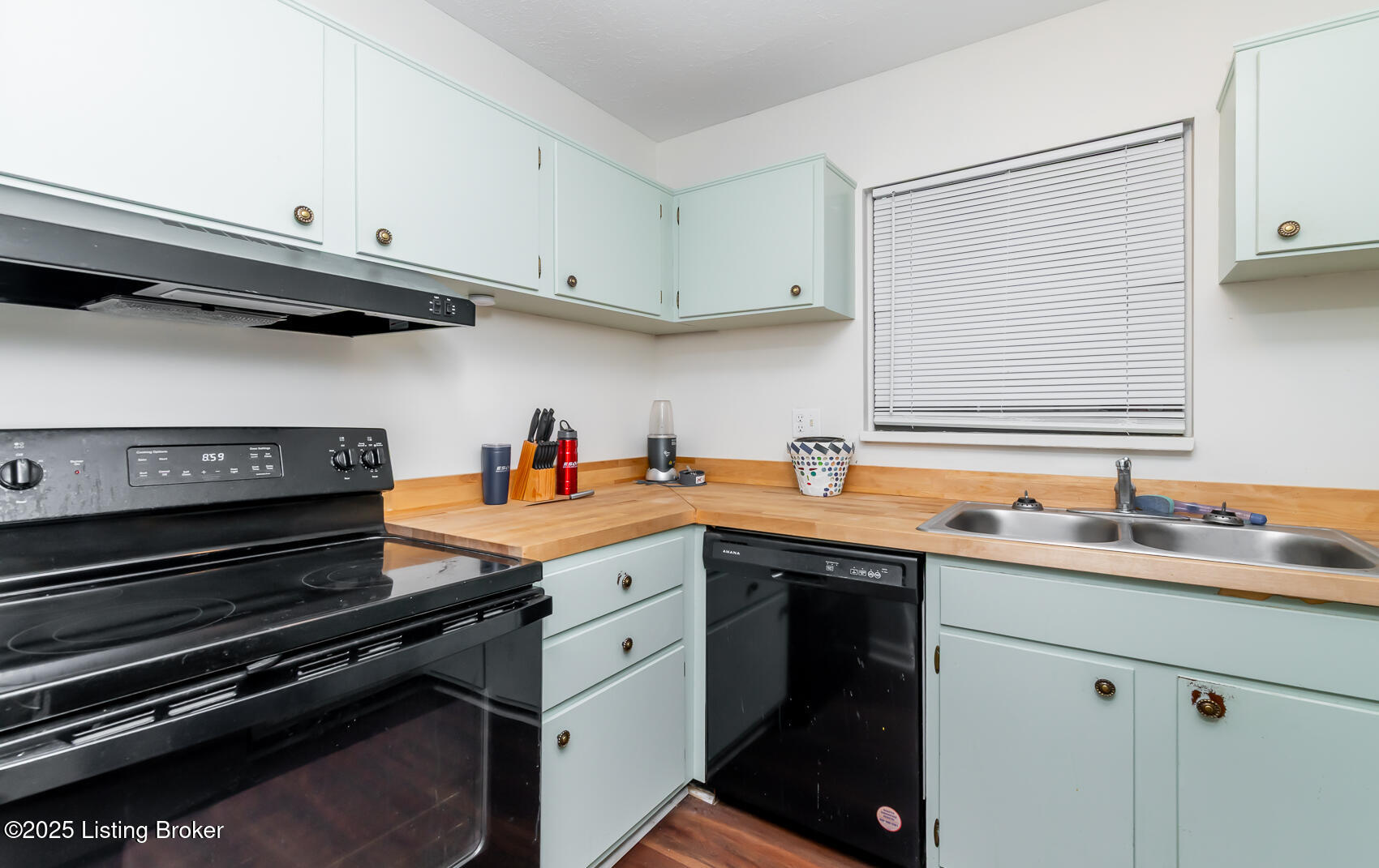 221 N Clifton Ave #APT 16, Louisville, Kentucky image 16