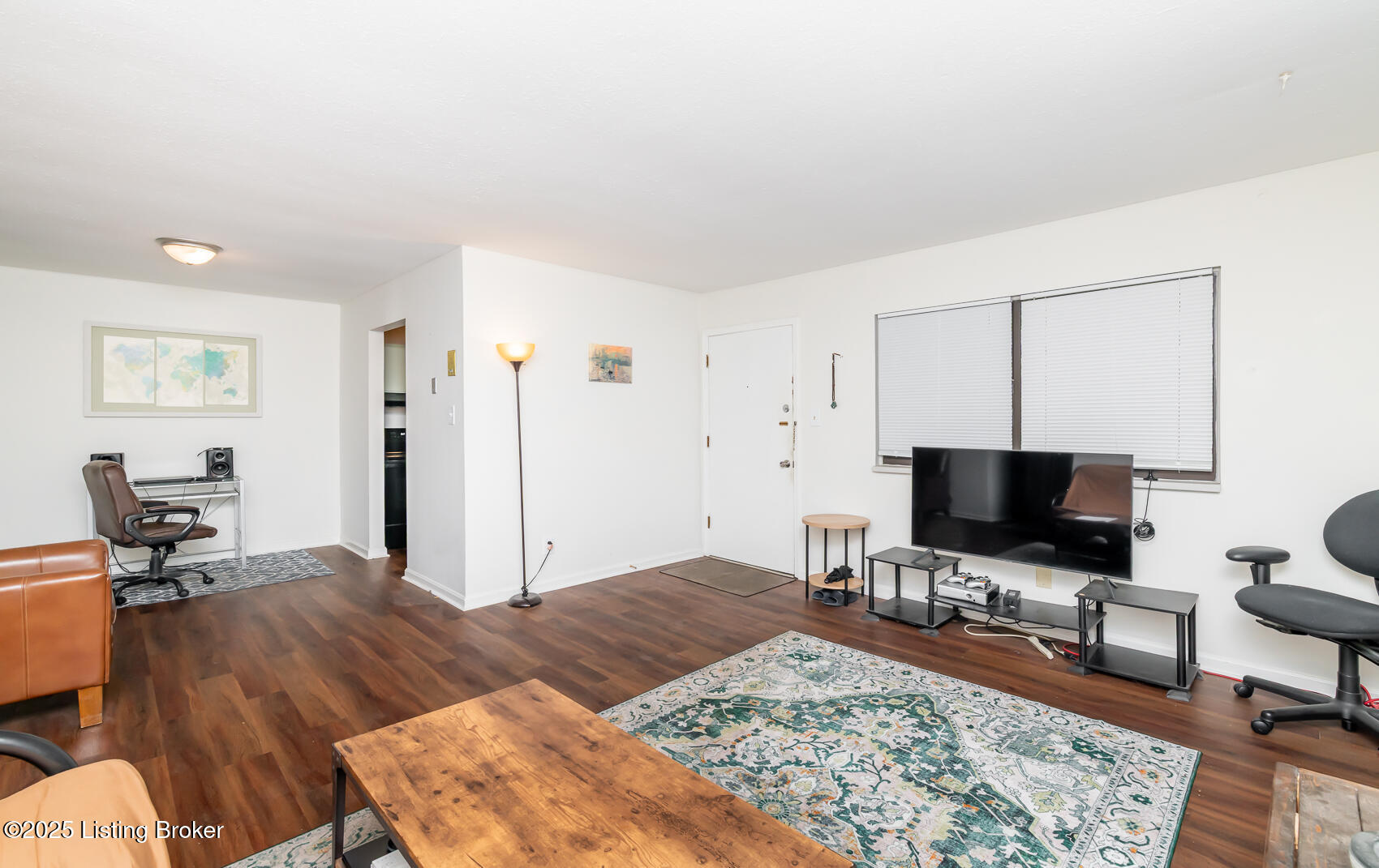 221 N Clifton Ave #APT 16, Louisville, Kentucky image 8