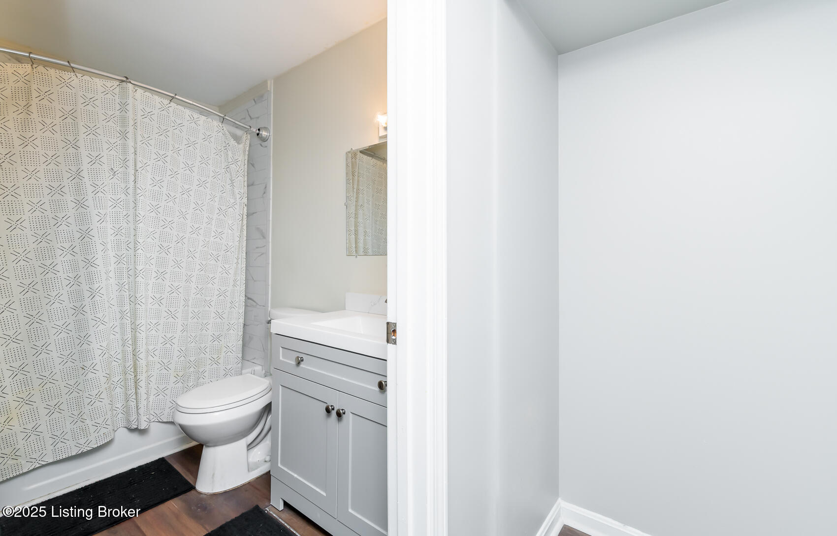 221 N Clifton Ave #APT 16, Louisville, Kentucky image 31