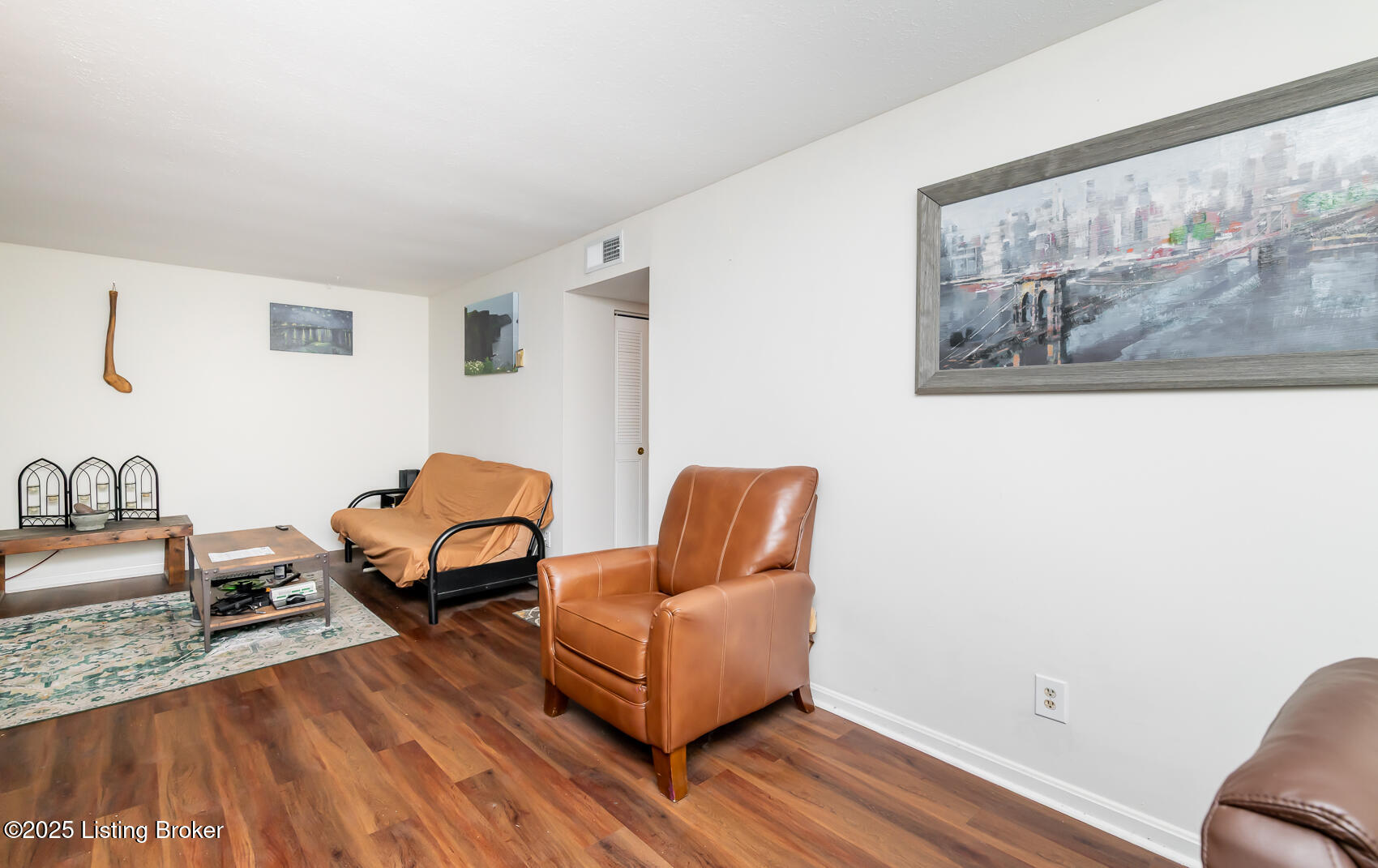 221 N Clifton Ave #APT 16, Louisville, Kentucky image 14