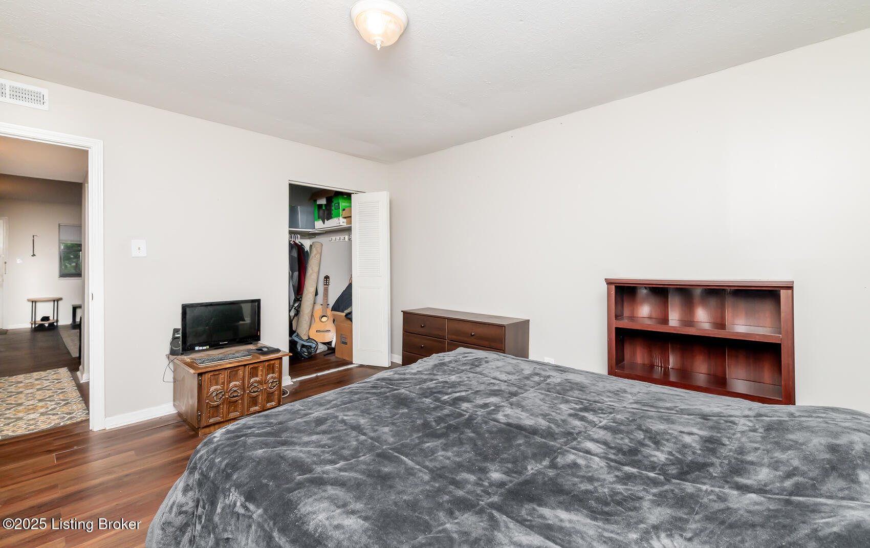 221 N Clifton Ave #APT 16, Louisville, Kentucky image 24