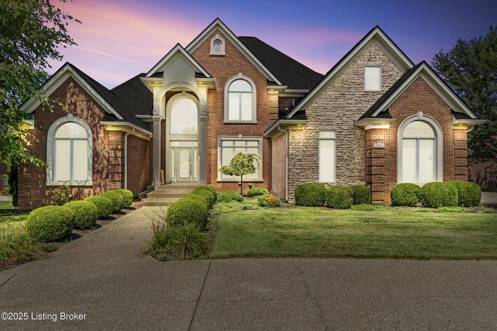 Photo of 13203 Hampton Cir, Goshen, KY 40026 (MLS # 1694845)