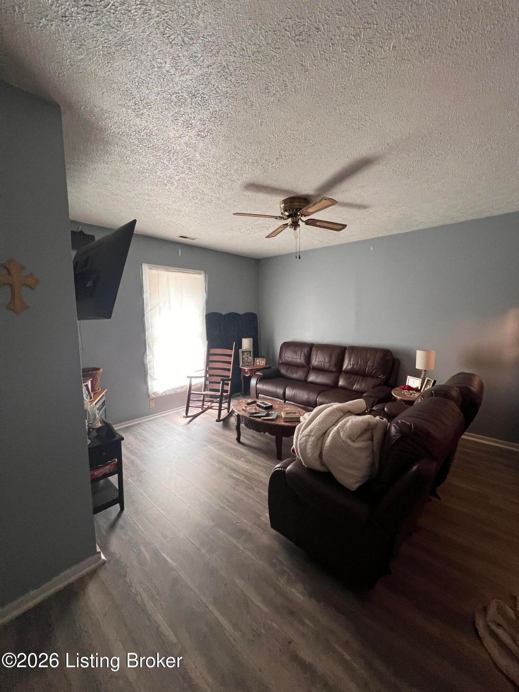 Photo of 2801 Griffiths Ave, Louisville, KY 40212 (MLS # 1712463)