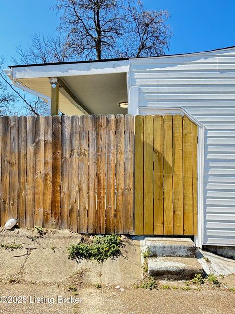 Tiny photo for 1812 Wilson Ave, Louisville, KY 40210 (MLS # 1703447)