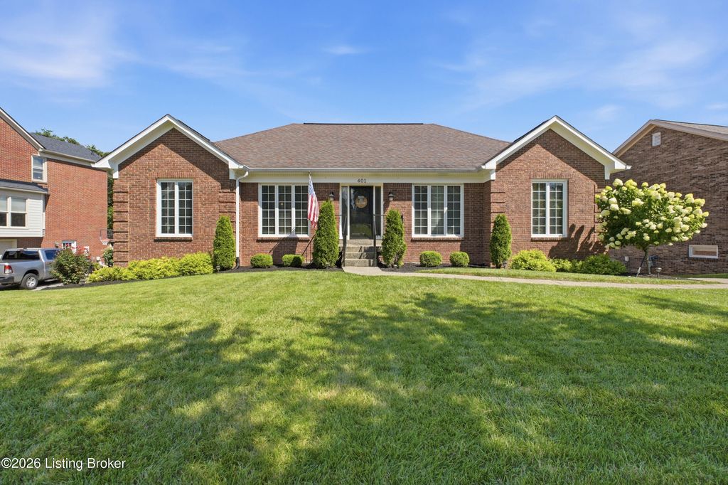 Photo of 401 Wickfield Dr, Louisville, KY 40245 (MLS # 1723700)