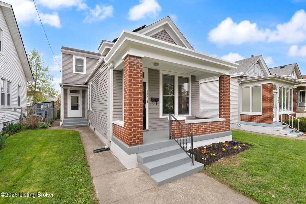 Photo of 932 Lydia St, Louisville, KY 40217 (MLS # 1719585)