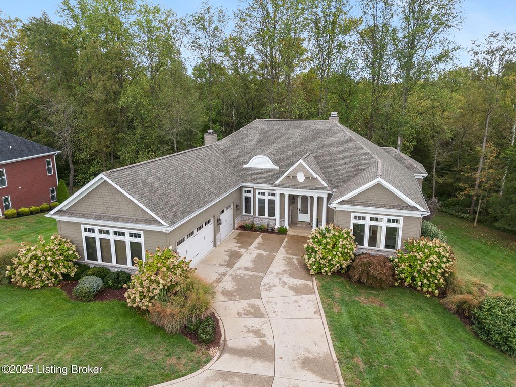 Photo of 12437 Poplar Woods Dr, Goshen, KY 40026 (MLS # 1700204)