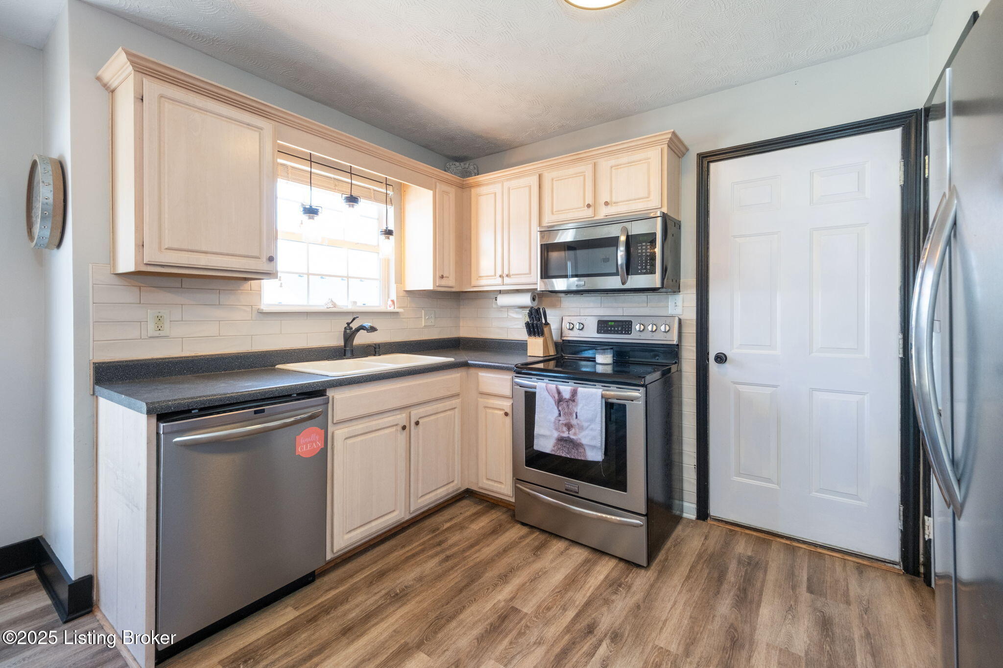 164 White Blossom Dr, Shepherdsville, Kentucky image 13