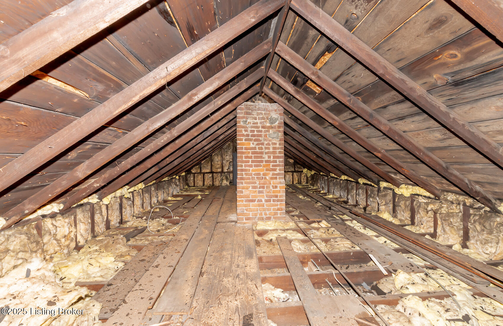 1813 S Preston St, Louisville, Kentucky image 32