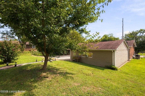 Tiny photo for 179 Florida Ave, Mt Washington, KY 40047 (MLS # 1729790)