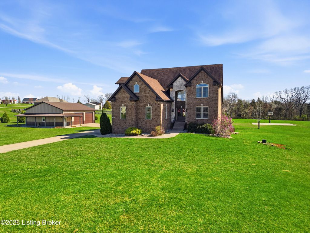 Photo of 193 Knapp Ln, Taylorsville, KY 40071 (MLS # 1711540)