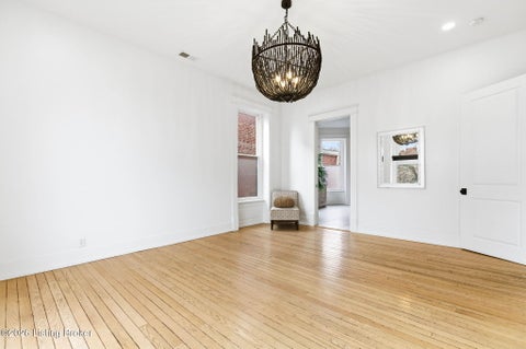 Tiny photo for 940 S 6th St, Louisville, KY 40203 (MLS # 1729709)