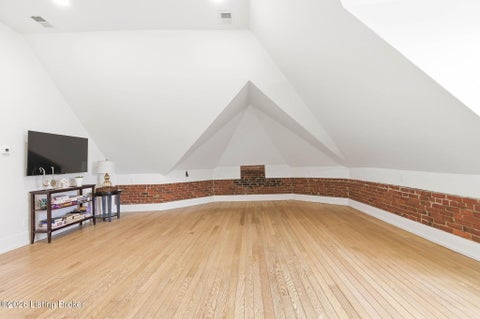 Tiny photo for 940 S 6th St, Louisville, KY 40203 (MLS # 1729709)