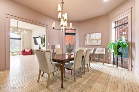 Tiny photo for 940 S 6th St, Louisville, KY 40203 (MLS # 1729709)