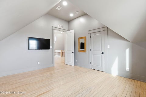 Tiny photo for 940 S 6th St, Louisville, KY 40203 (MLS # 1729709)