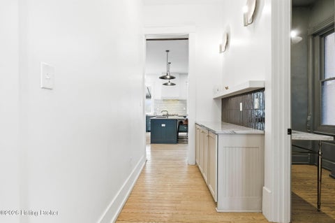 Tiny photo for 940 S 6th St, Louisville, KY 40203 (MLS # 1729709)