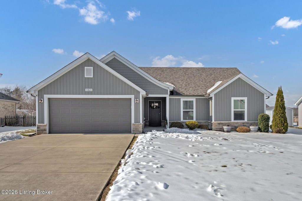 Photo of 11421 Pebble Trace, Louisville, KY 40229 (MLS # 1708844)