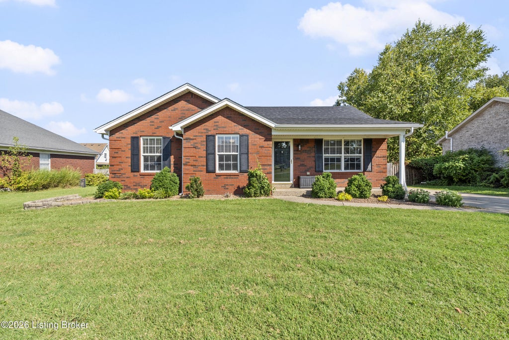 Photo of 168 Fern Way, Mt Washington, KY 40047 (MLS # 1727937)