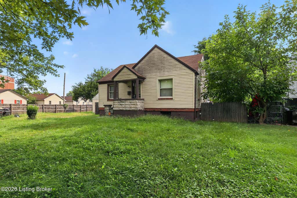 Photo of 1535 Wurtele Ave, Louisville, KY 40208 (MLS # 1725976)