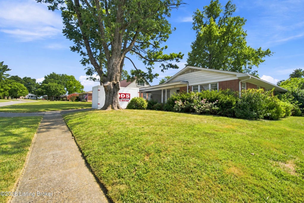 Photo of 12306 Meadow Ln, Louisville, KY 40243 (MLS # 1728700)