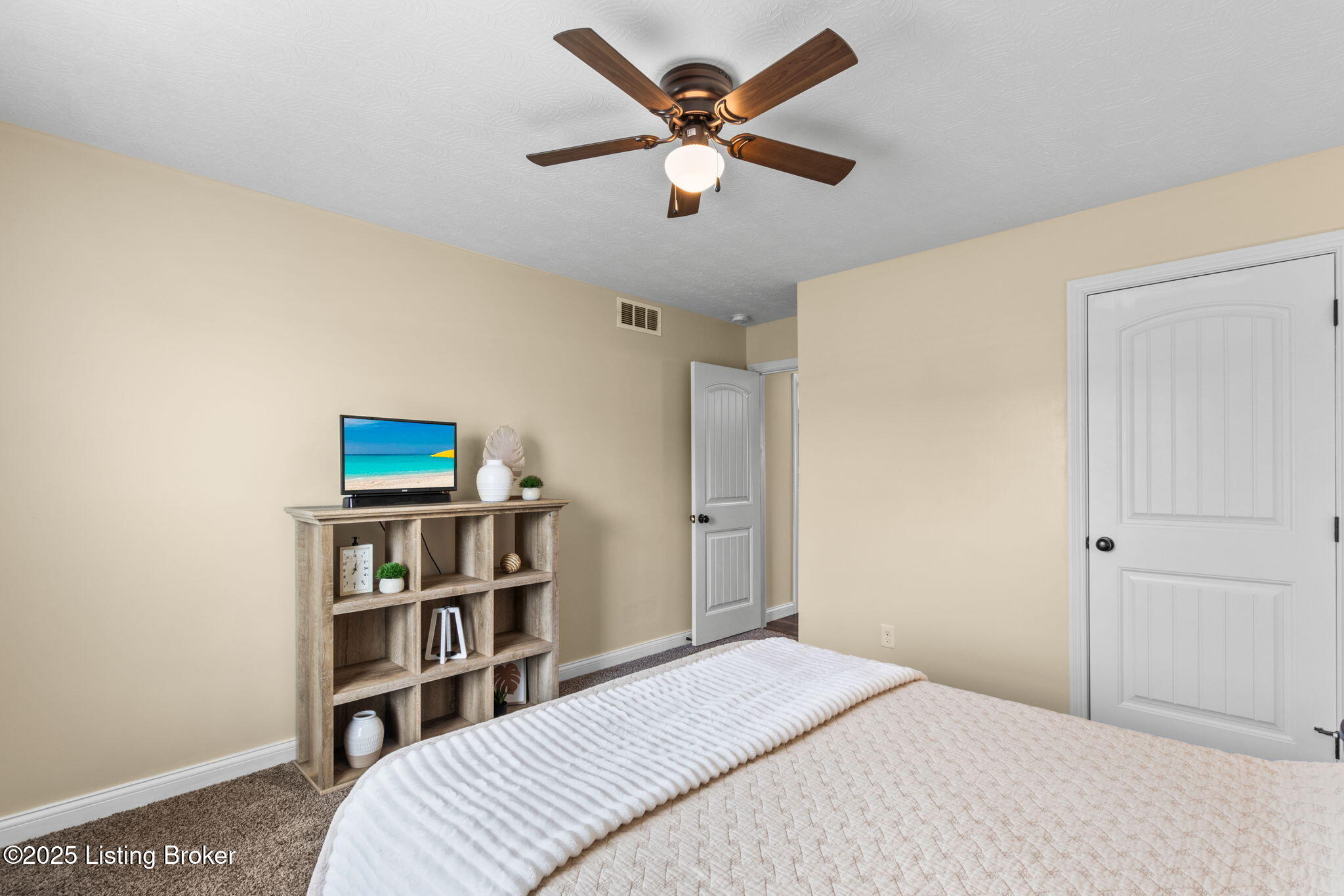 105 Aiden Ln, Elizabethtown, Pennsylvania image 28