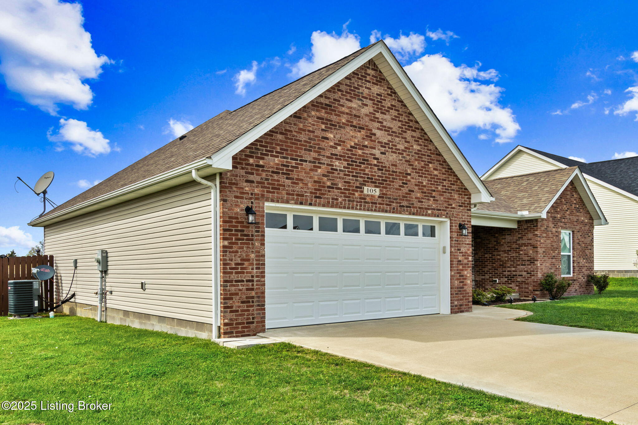 105 Aiden Ln, Elizabethtown, Pennsylvania image 2