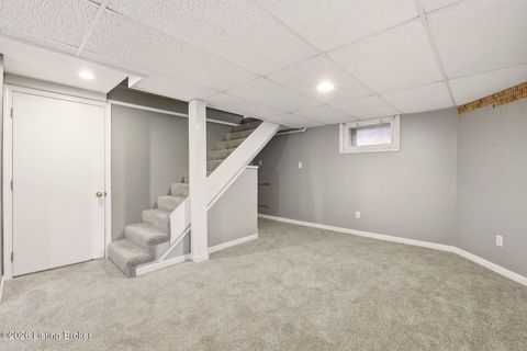 Tiny photo for 2545 Ridgewood Ave, Louisville, KY 40217 (MLS # 1708520)