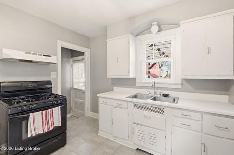 Tiny photo for 2545 Ridgewood Ave, Louisville, KY 40217 (MLS # 1708520)