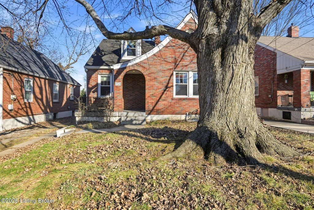 Photo of 2545 Ridgewood Ave, Louisville, KY 40217 (MLS # 1708520)