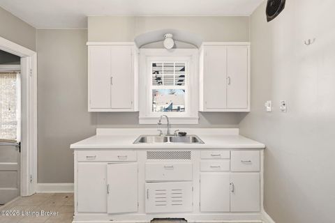 Tiny photo for 2545 Ridgewood Ave, Louisville, KY 40217 (MLS # 1708520)