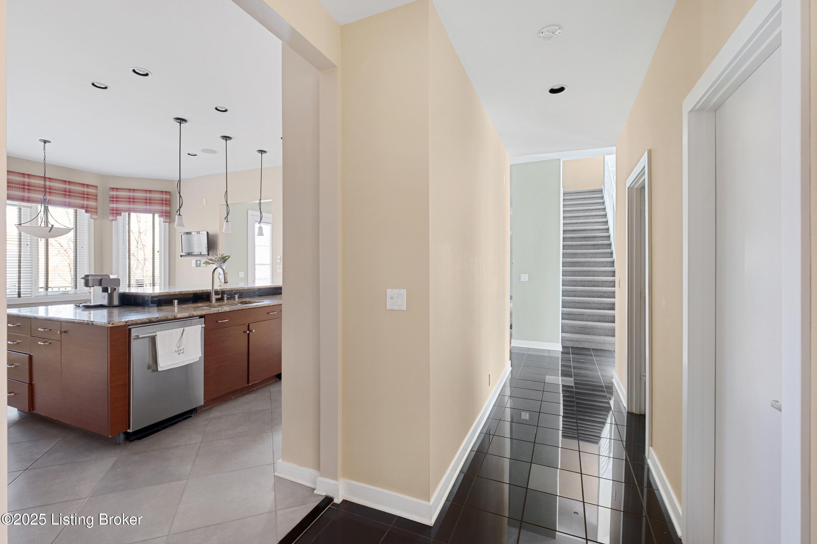7422 Cedar Bluff Ct, Prospect, Kentucky image 27