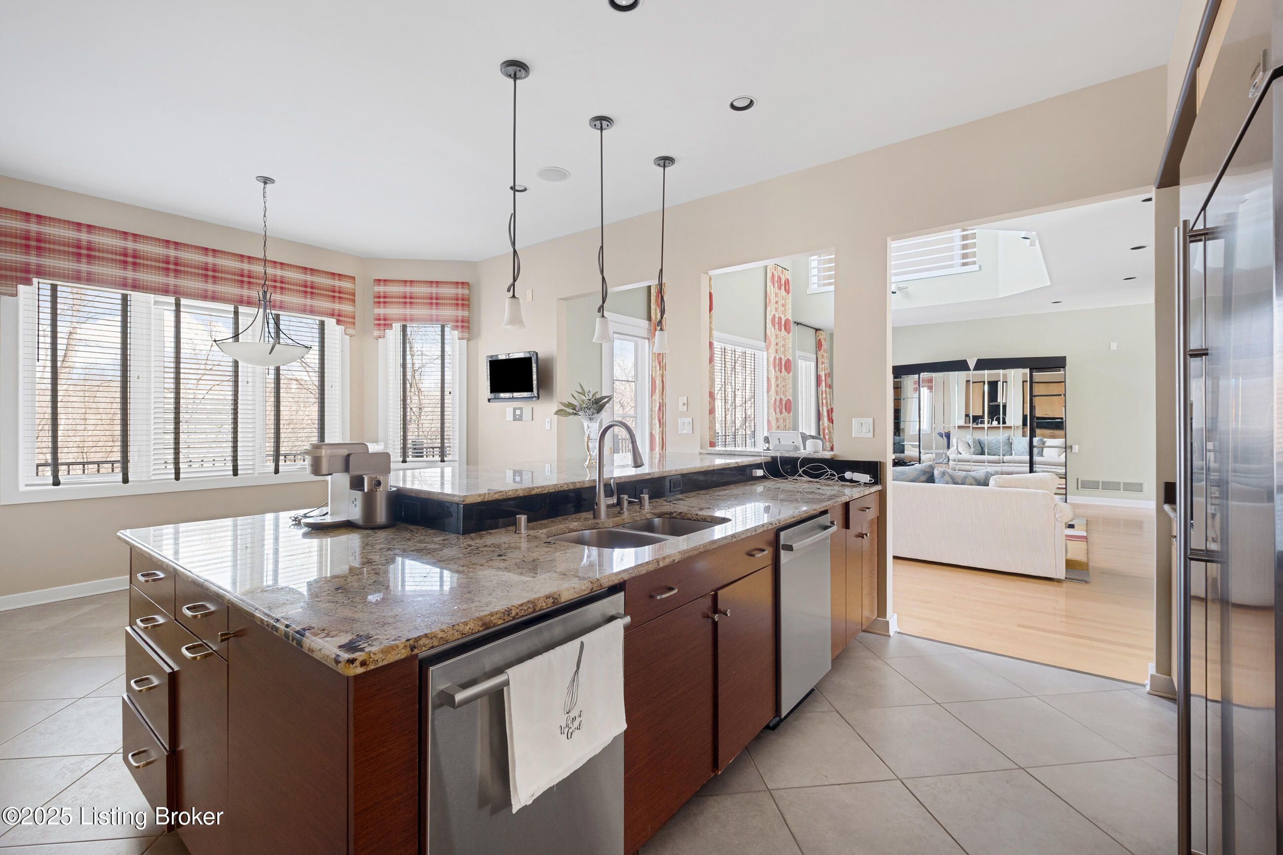 7422 Cedar Bluff Ct, Prospect, Kentucky image 25