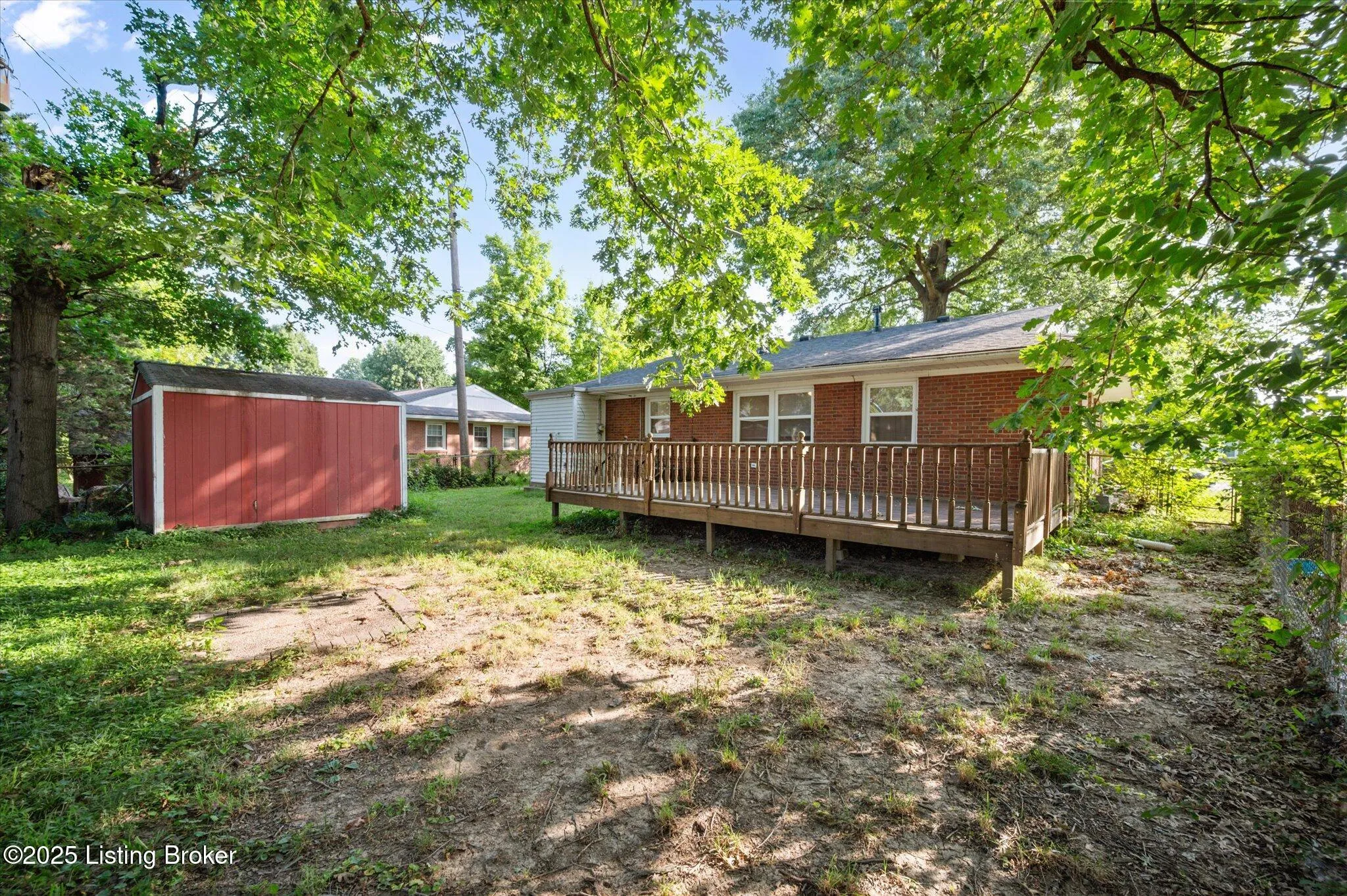 Louisville, Kentucky 40218, United States, 3 Bedrooms Bedrooms, ,1 BathroomBathrooms,Residential,Pending,167469