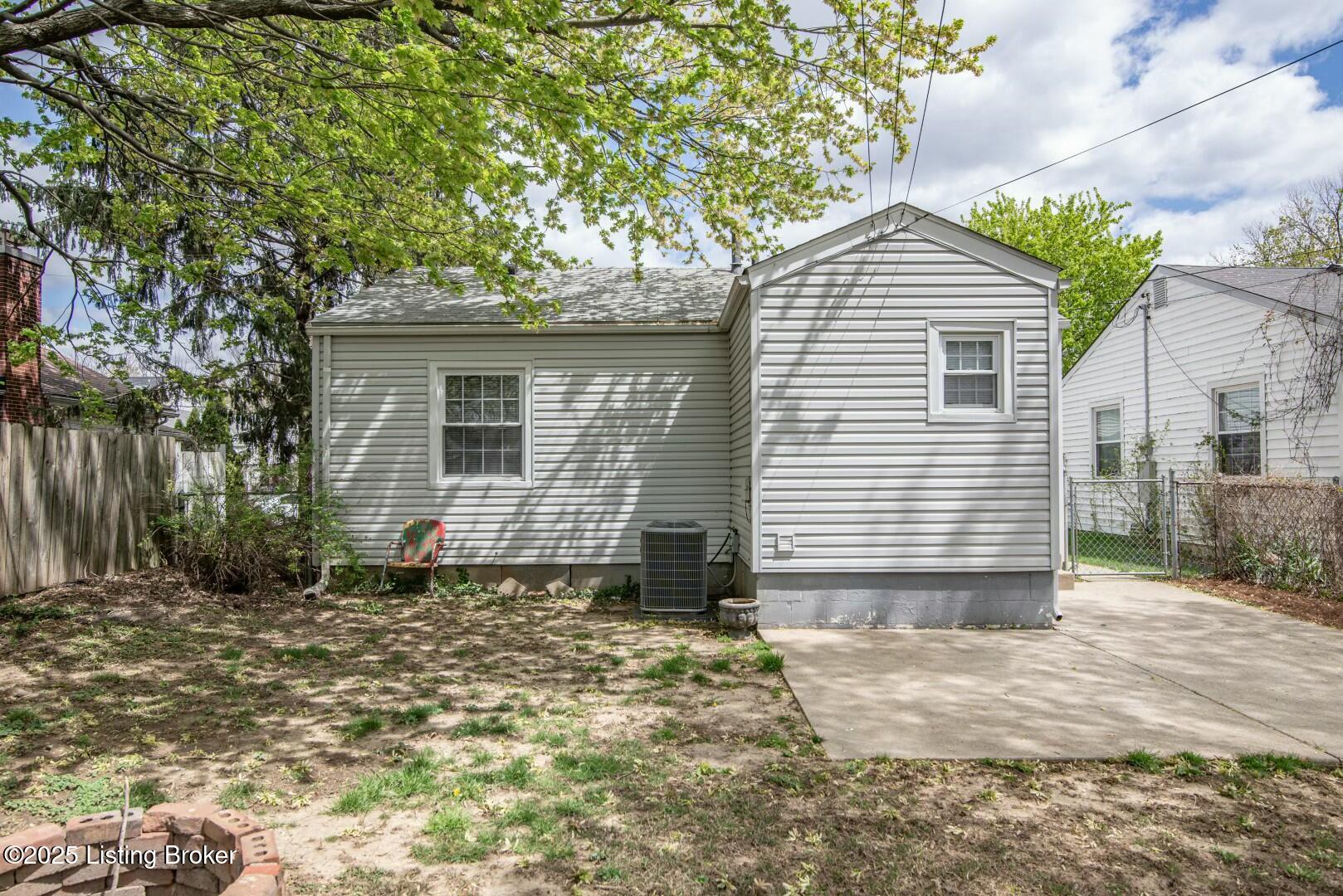 1214 Rammers Ave, Louisville, Kentucky image 3