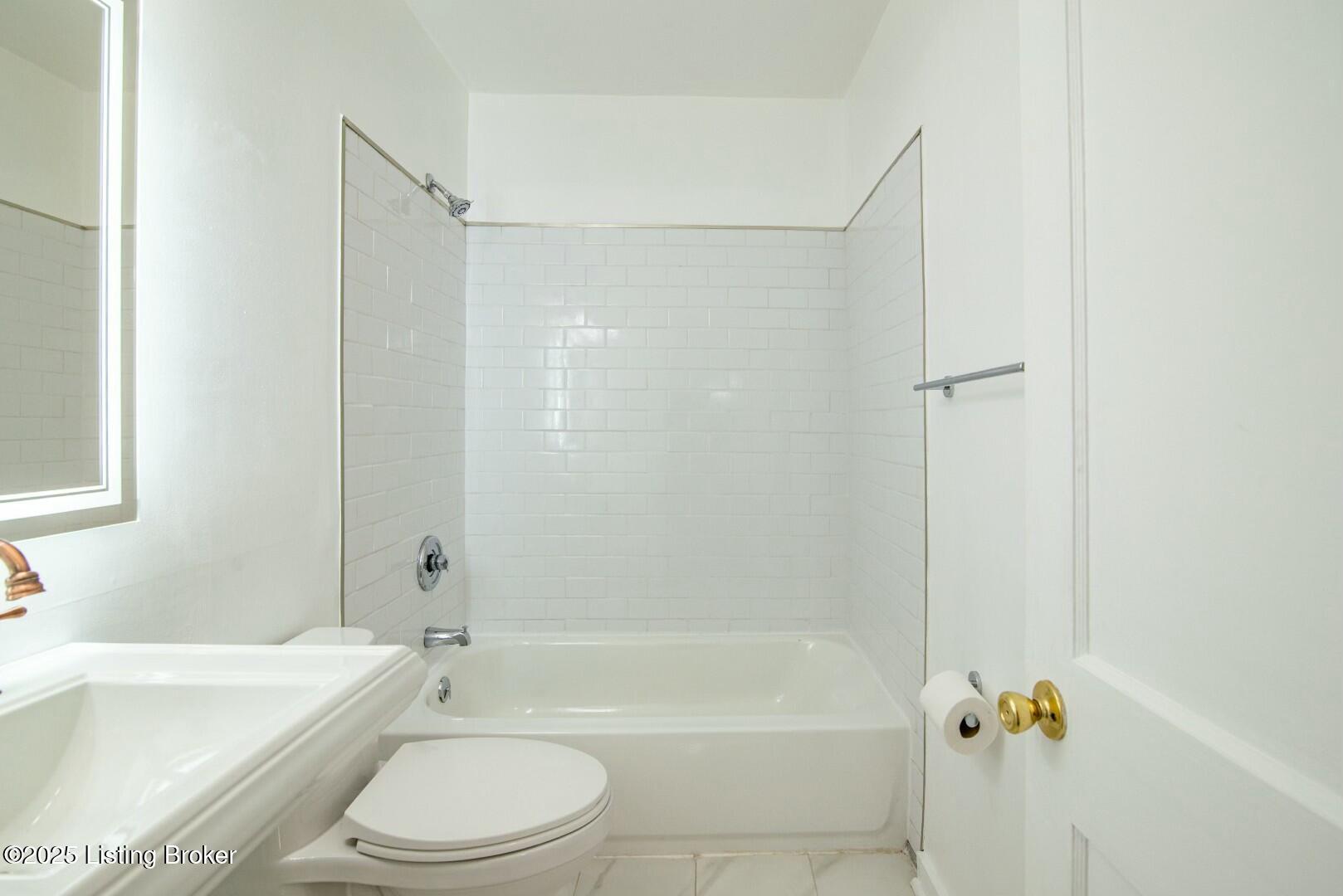 1214 Rammers Ave, Louisville, Kentucky image 24