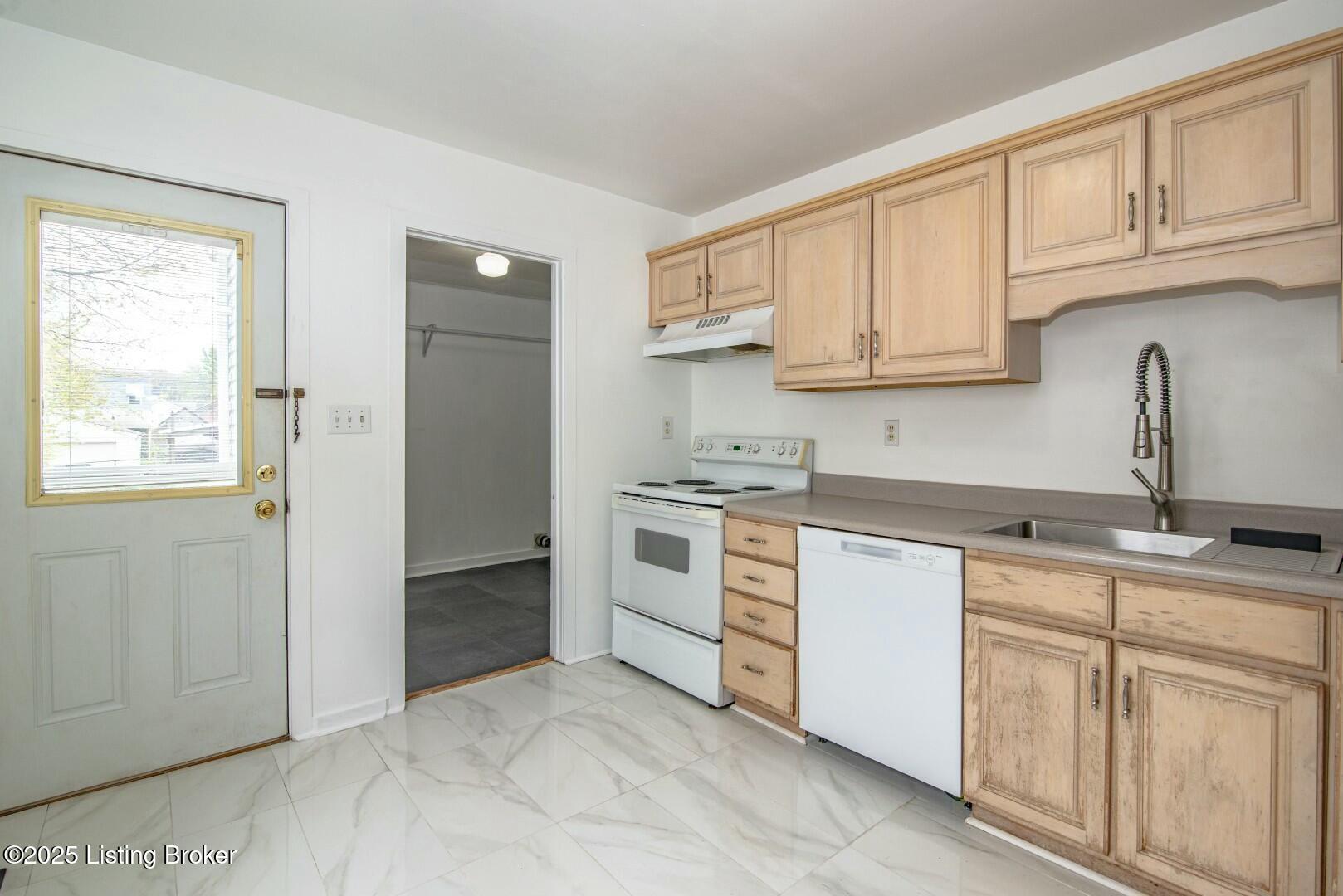 1214 Rammers Ave, Louisville, Kentucky image 15