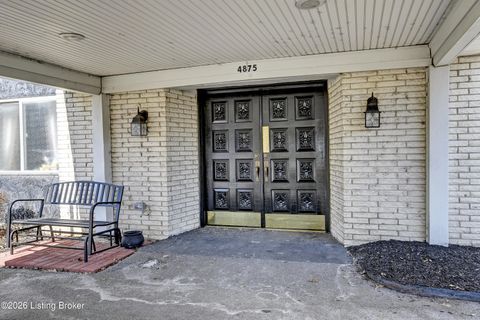 Photo of 4875 Sherburn Ln #UNIT 3D, Louisville, KY 40207 (MLS # 1709028)