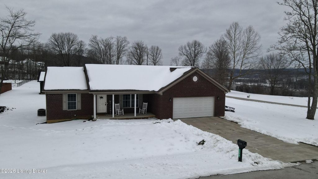 Photo of 309 River Cliff Blvd, Brandenburg, KY 40108 (MLS # 1708246)