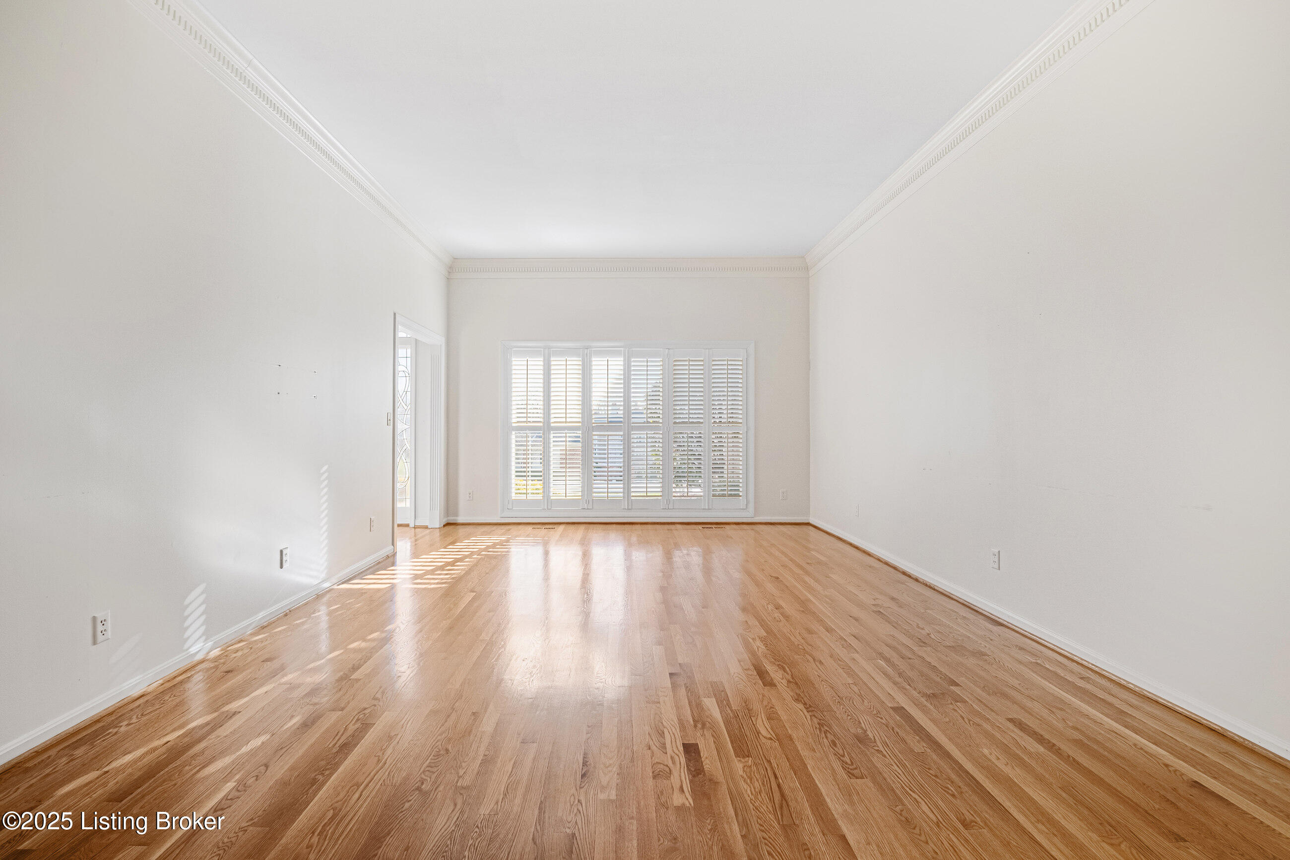 5805 Creighton Hill Rd, Louisville, Kentucky image 6