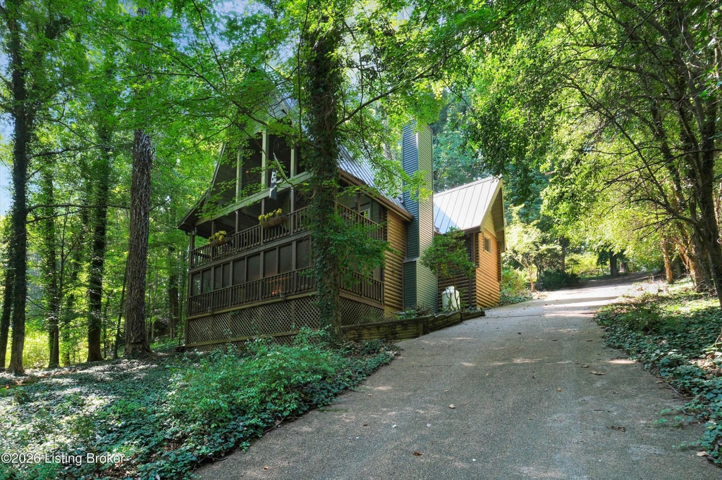 Photo of 999 Penn Run Rd, Bee Spring, KY 42207 (MLS # 1728289)